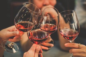 MFDF Wine and Fizz Festival